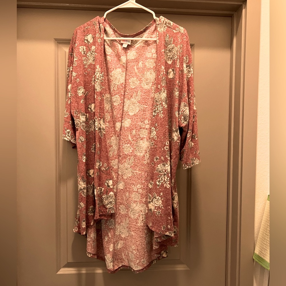 Lularoe extra soft cardigan - retired Lindsey.